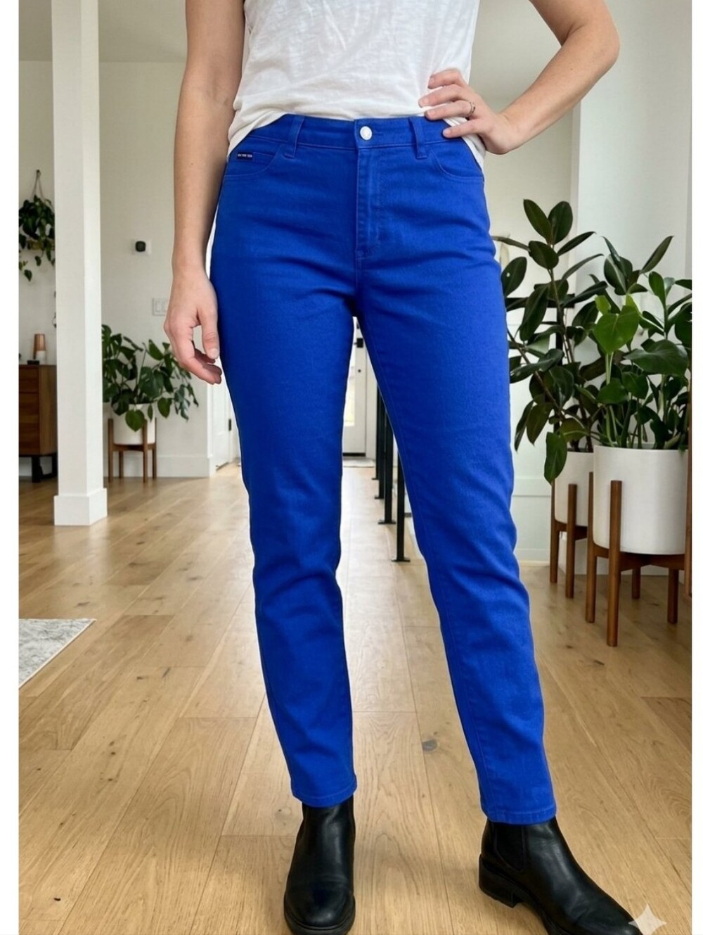NY&Co Jeans, Size 8, Cotton Strerch, Royal Cobalt Blue, Straight Leg